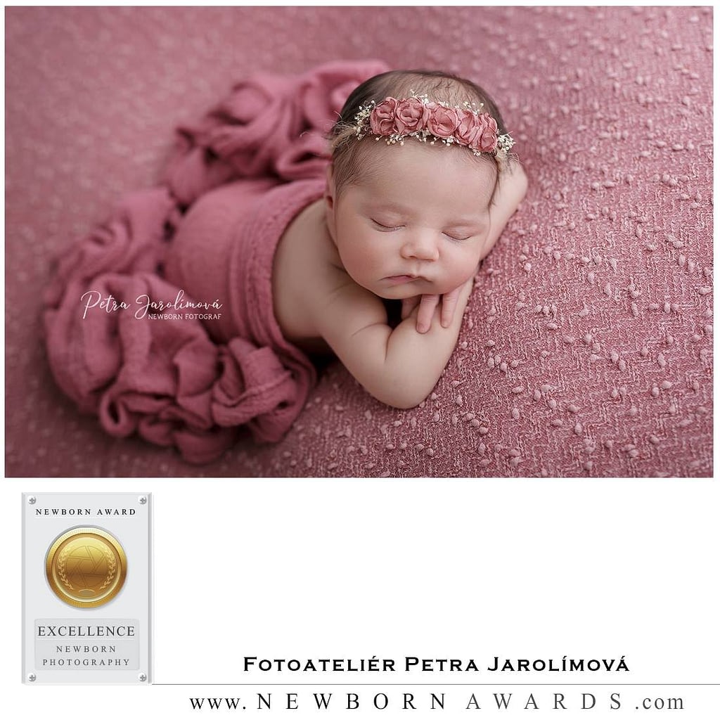 Newborn foceni novorozencu, miminek, Newborn Award Fotoatelier Petra Jarolimova